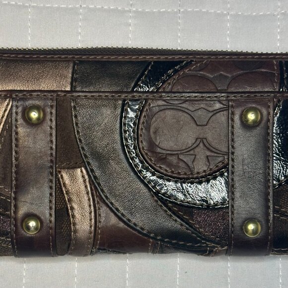 COACH Zoe Mixed Media Patchwork Chocolate Brown Leather Large Full Length Wallet - Picture 6 of 15